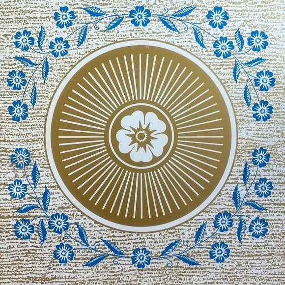 •| final s a l e - Picture 3 of 8